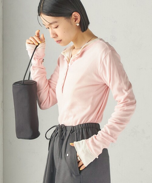 MILLER(ミラー)の「【SHIPS別注】miller:シアー ヘンリー ネック ロング スリーブ TEE 26AW(Tシャツ/カットソー・レディース・ブラウン/ダークグレー/ピンク/オフホワイト/ラベンダー/クリーム・ONE SIZE)」の6枚目の写真