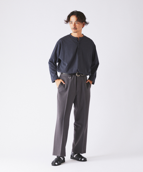 JOURNAL STANDARD relume(ジャーナルスタンダード レリューム)の「スリーピング ヘンリーネック ロングスリーブ(Tシャツ/カットソー・メンズ・ホワイト/ベージュ系その他/ブラックミックス・MEDIUM/LARGE)」の22枚目の写真