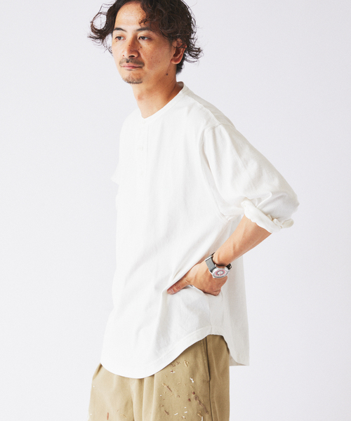 JOURNAL STANDARD relume(ジャーナルスタンダード レリューム)の「スリーピング ヘンリーネック ロングスリーブ(Tシャツ/カットソー・メンズ・ホワイト/ベージュ系その他/ブラックミックス・MEDIUM/LARGE)」の10枚目の写真