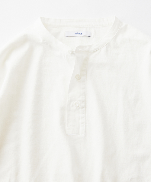 JOURNAL STANDARD relume(ジャーナルスタンダード レリューム)の「スリーピング ヘンリーネック ロングスリーブ(Tシャツ/カットソー・メンズ・ホワイト/ベージュ系その他/ブラックミックス・MEDIUM/LARGE)」の8枚目の写真