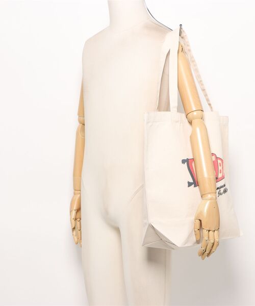 Ol' Basics(オールベーシックス)の「Ol' Basics(オール・ベーシックス) トートバッグ キャンバス フラッグイラスト ロゴ プリント 鞄 BAG アメカジ メンズ レディース ユニセックス Lサイズ(トートバッグ・レディース・ナチュラル・FREE)」の6枚目の写真