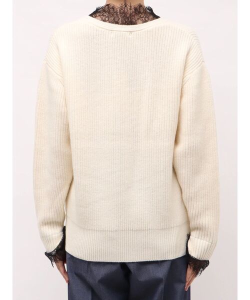 TONAL(トーナル)の「レースドッキングVネックニット(ニット/セーター・レディース・ネイビー/アイボリー/レッド/グレー・MEDIUM)」の14枚目の写真
