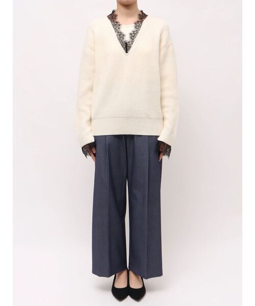 TONAL(トーナル)の「レースドッキングVネックニット(ニット/セーター・レディース・ネイビー/アイボリー/レッド/グレー・MEDIUM)」の7枚目の写真