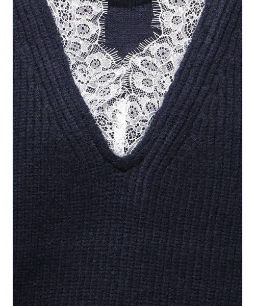 TONAL(トーナル)の「レースドッキングVネックニット(ニット/セーター・レディース・ネイビー/アイボリー/レッド/グレー・MEDIUM)」の10枚目の写真