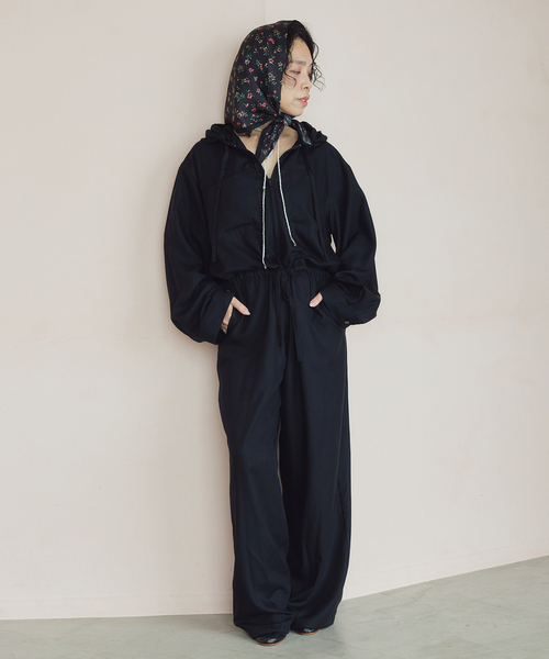 IENA LA BOUCLE（イエナラブークル）の「IENA LA BOUCLE CU/PLソフトビエラオールインワン（つなぎ/オールインワン・レディース・ブラック/チャコールグレー・38/36）」の22枚目の写真