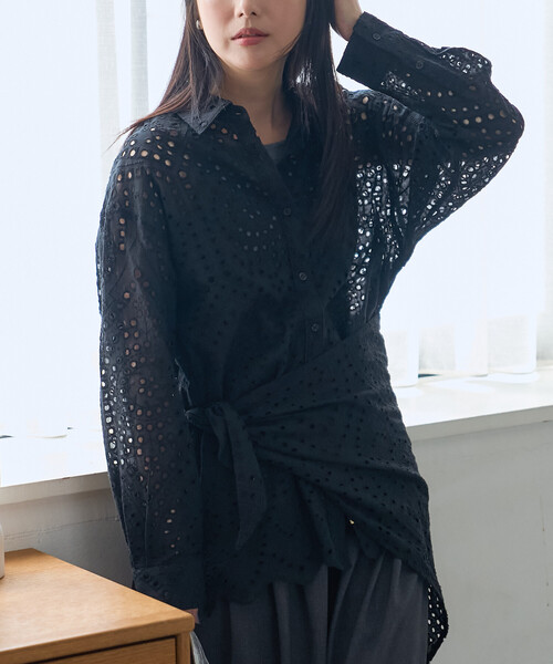 FREAK'S STORE(フリークスストア)の「クロシェ風シャツ/コットンレースシャツ(シャツ/ブラウス・レディース・ブラック/オフホワイト/ブラウン・フリ-)」の2枚目の写真