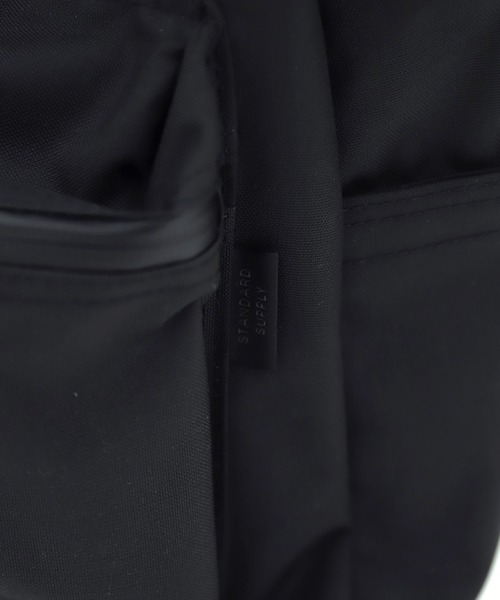 STANDARD SUPPLY（スタンダードサプライ）の「[ STANDARD SUPPLY ] MATTE COMMUTE DAYPACK / コミュートデイパック（バックパック/リュック・メンズ・ブラック・FREE）」の6枚目の写真