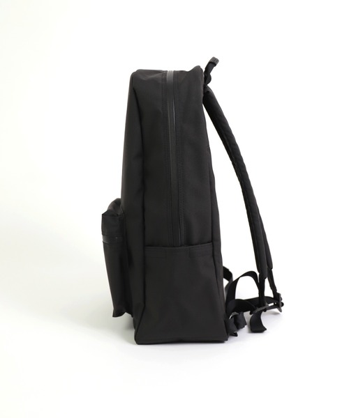STANDARD SUPPLY（スタンダードサプライ）の「[ STANDARD SUPPLY ] MATTE COMMUTE DAYPACK / コミュートデイパック（バックパック/リュック・メンズ・ブラック・FREE）」の5枚目の写真