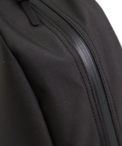STANDARD SUPPLY（スタンダードサプライ）の「[ STANDARD SUPPLY ] MATTE COMMUTE DAYPACK / コミュートデイパック（バックパック/リュック・メンズ・ブラック・FREE）」の9枚目の写真