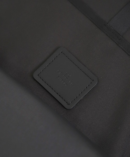 STANDARD SUPPLY（スタンダードサプライ）の「[ STANDARD SUPPLY ] MATTE COMMUTE DAYPACK / コミュートデイパック（バックパック/リュック・メンズ・ブラック・FREE）」の16枚目の写真