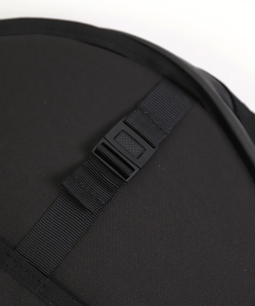 STANDARD SUPPLY（スタンダードサプライ）の「[ STANDARD SUPPLY ] MATTE COMMUTE DAYPACK / コミュートデイパック（バックパック/リュック・メンズ・ブラック・FREE）」の17枚目の写真