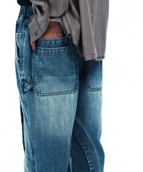 RSSC(アールエスエスシー)の「CUTLINE WASHED FLARE PANTS - DENIM(デニムパンツ・レディース・その他・1/2)」の9枚目の写真