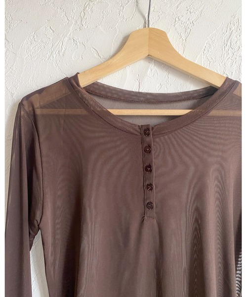 She's Closet(シーズクローゼット)の「配色バイカラー レイヤード ヘンリーネック シアートップス ロンT 2枚セット(Tシャツ/カットソー・レディース・ネイビー/ブラウン/ブラック/アイボリー・FREE)」の21枚目の写真
