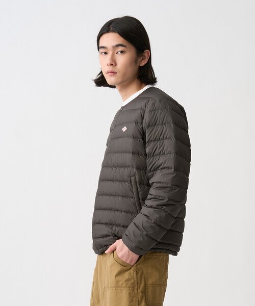 DANTON(ダントン)の「Men's Crewneck Inner Down Jacket(ダウンジャケット/コート・メンズ・ブラック/ブラック系その他/オリーブ/オフホワイト/ベージュ系その他/ブルー系その他/グリーン系その他・XL/XXL/L/M/XS/S)」の9枚目の写真