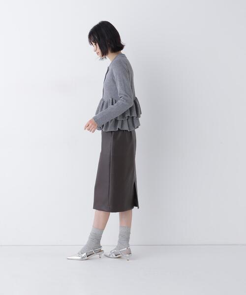 NATURAL BEAUTY BASIC（ナチュラルビューティーベーシック）の「襟付ティアードニットカーディガン（カーディガン/ボレロ・レディース・レッド/ネイビー/グレー・FREE）」の10枚目の写真
