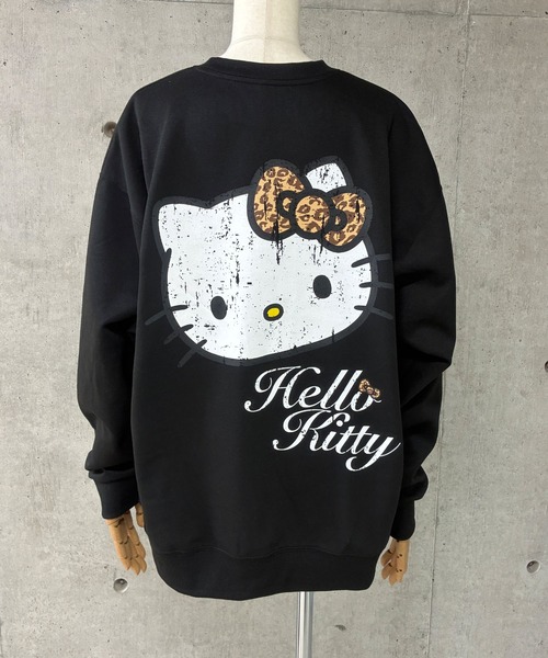 GLAMOROUS JANE(グラマラスジェーン)の「HELLO KITTYプリントオーバーサイズトレーナー(スウェット・レディース・ブラック/レッド/杢グレー・FREE)」の8枚目の写真