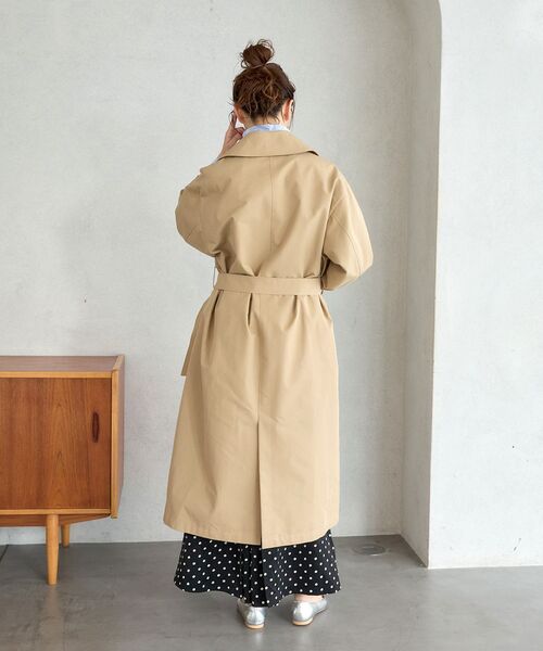le.coeur blanc（ルクールブラン）の「タイムレストレンチコート（トレンチコート・レディース・ベージュ・36/38）」の2枚目の写真