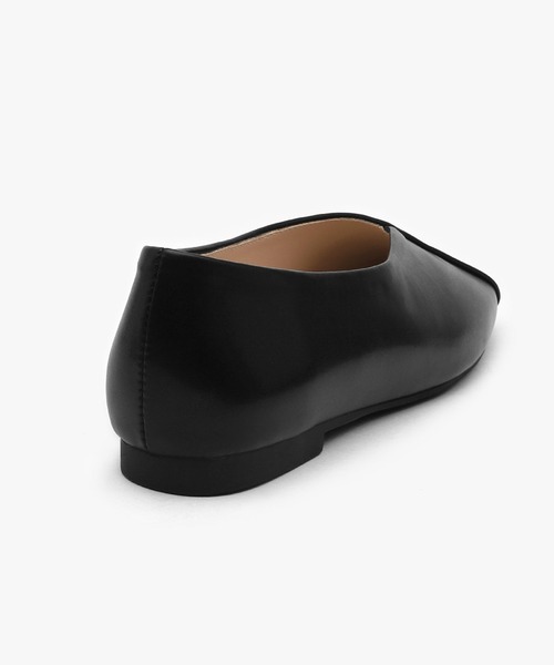 SAPPUN（サプン）の「Rozena(ロゼナ)Vカットラウンドフラットパンプス(220-65105)SAPPUN(サプン)（パンプス・レディース・アイボリー/ブラウン/ブラック・23/23.5/22.5/24/24.5/25）」の11枚目の写真