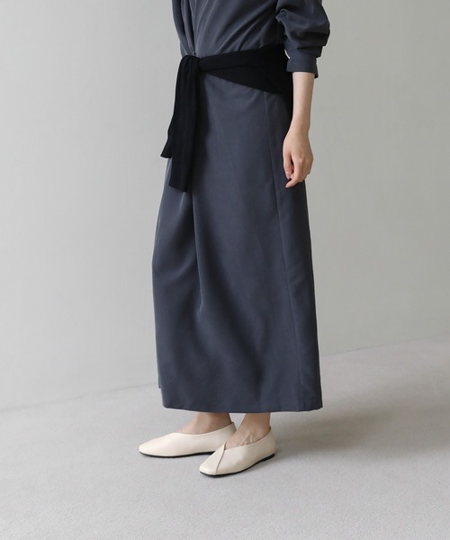 SAPPUN（サプン）の「Rozena(ロゼナ)Vカットラウンドフラットパンプス(220-65105)SAPPUN(サプン)（パンプス・レディース・アイボリー/ブラウン/ブラック・23/23.5/22.5/24/24.5/25）」の14枚目の写真