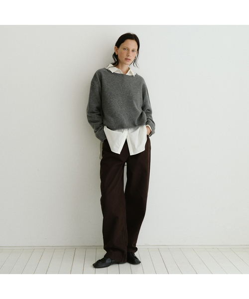 URAGO(ユラーゴ)の「Wholegarment boatneck knit(ニット/セーター・レディース・アッシュグレー/ベージュ/クリーム・FREE)」の2枚目の写真