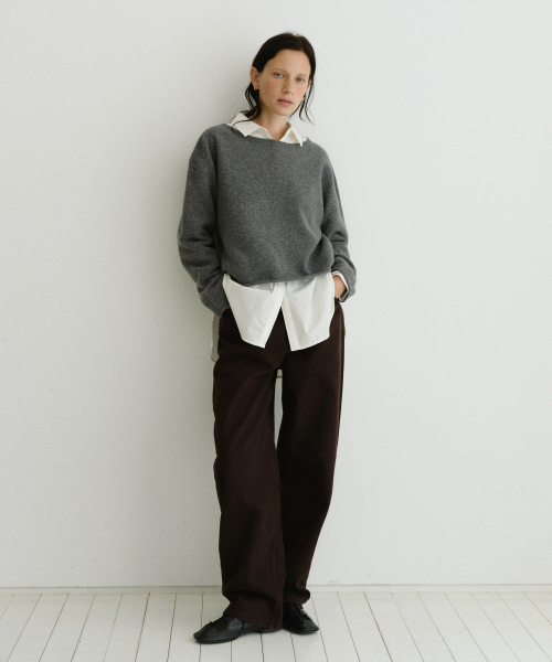 URAGO(ユラーゴ)の「Wholegarment boatneck knit(ニット/セーター・レディース・アッシュグレー/ベージュ/クリーム・FREE)」の4枚目の写真