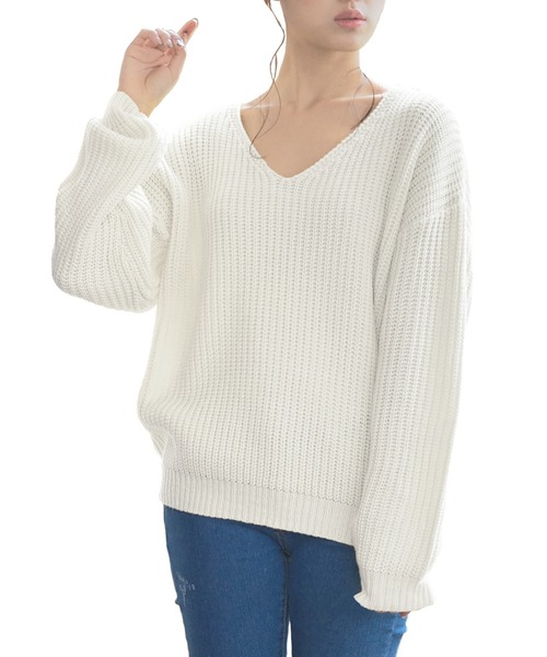 KOBE LETTUCE(コウベレタス)の「【Vネック/タートルネック】ドロップショルダービッグシルエットシンプルニットトップス(ニット/セーター)」|アイボリー
