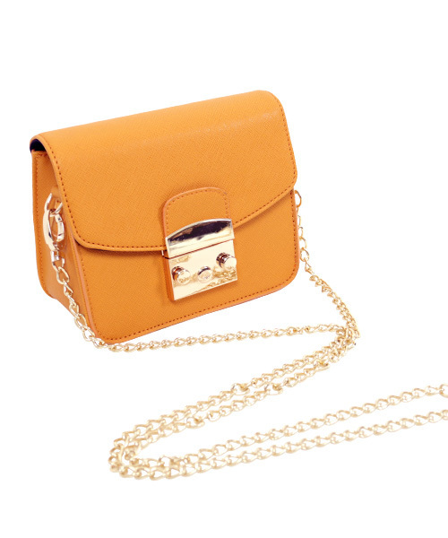 KOBE LETTUCE（コウベレタス）の「チェーン取り外しOK☆2wayチェーンショルダーミニバッグ（ショルダーバッグ・レディース・モスグリーン/ピンク/ボルドー/レオパード/グレー/ベージュ/マスタード/ブラック/ブラウン/レッド/オフホワイト・FREE）」の7枚目の写真