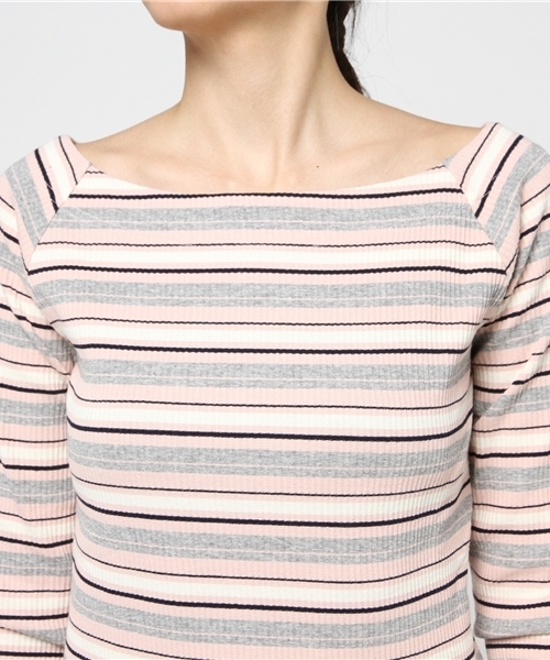 VENCEEXCHANGE（ヴァンスエクスチェンジ）の「マルチボーダーオフショルプルオーバー   （ニット/セーター・レディース・ピンク/ライトブラウン/ブラック/ネイビー・MEDIUM）」の8枚目の写真