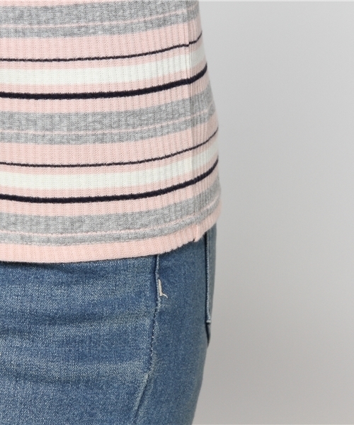 VENCEEXCHANGE（ヴァンスエクスチェンジ）の「マルチボーダーオフショルプルオーバー   （ニット/セーター・レディース・ピンク/ライトブラウン/ブラック/ネイビー・MEDIUM）」の10枚目の写真