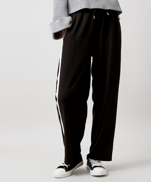 WEGO（ウィゴー）の「WEGO/アンクルワイドパンツ（その他パンツ・レディース・ブラック/ブラック系その他4/ブラック系その他/インディゴブルー/ベージュ/その他1・FREE）」の3枚目の写真