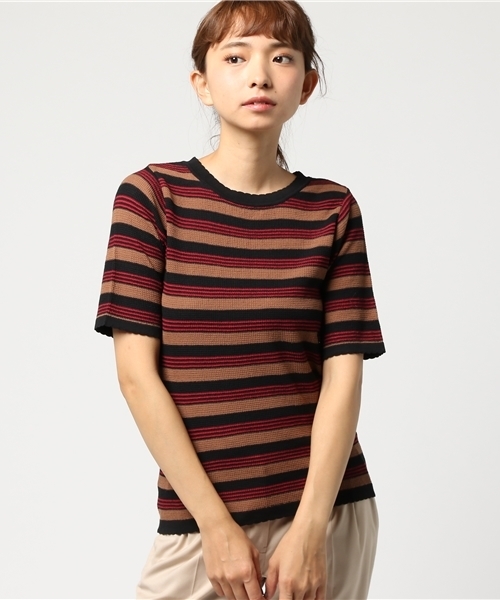 MOUSSY（マウジー）の「WAVY END HALF SLEEVE（ニット/セーター・レディース・オフホワイト/ブラック/ブラウン系その他/レッド系その他・FREE）」の12枚目の写真