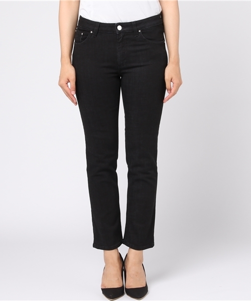 Prefer SHIPS（プリファーシップス）の「toteme:スリムストレートブラックデニム（デニムパンツ・レディース・ブラック・25/26/27）」の2枚目の写真