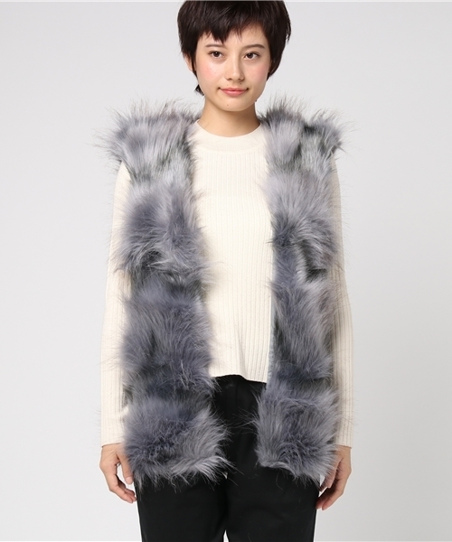 SPIGA（スピーガ）の「ﾏｰﾌﾞﾙﾌｧｰﾍﾞｽﾄ（その他アウター）」 - WEAR