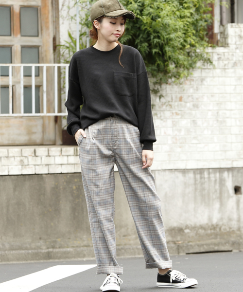 DOUBLE NAME（ダブルネーム）の「長袖ワッフルレトロボーダープルオーバー（Tシャツ/カットソー・レディース・ブラック/ネイビー/オフホワイト/グリーン/ワイン・FREE）」の16枚目の写真