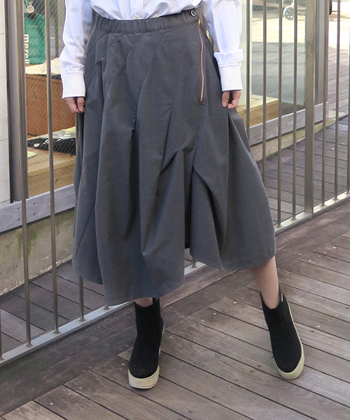mercibeaucoup,（メルシーボークー）の「Ｂ：ストレッチツイル（スカート・レディース・ネイビー/ダークグレー・0/01/02）」の2枚目の写真
