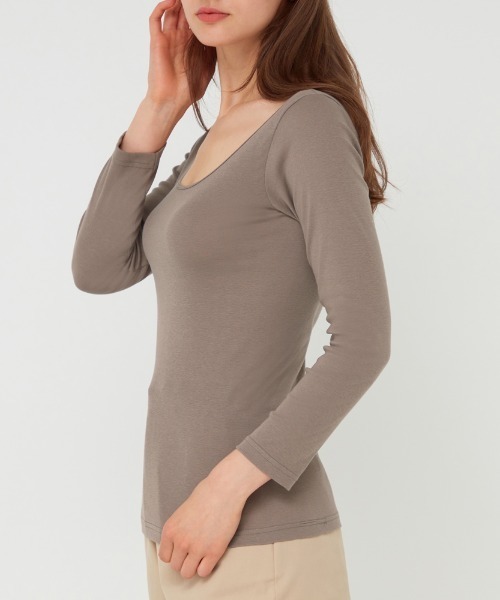 Tuche（トゥシェ）の「Tuche（トゥシェ）着るコスメ　８分袖インナ－（インナーウェア/肌着・レディース・ブラック/ベージュ/ブラウン/オフホワイト/ピンク/ブルー系その他・LARGE/MEDIUM）」の15枚目の写真