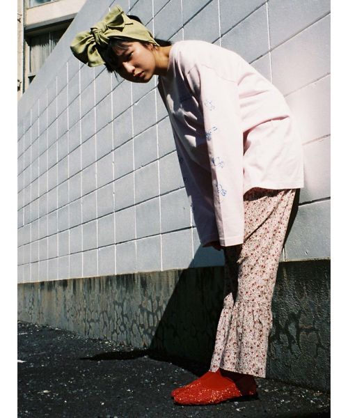 merry jenny（メリージェニー）の「刺繍フラットシューズ（その他シューズ・レディース・ブラック/アイボリー/レッド・MEDIUM/LARGE）」の5枚目の写真