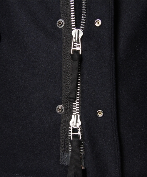 MIDWEST（ミッドウエスト）の「DIET  BUTCHER SLIM SKIN × MIDWEST別注 ショートモッズ メルトン（その他アウター・メンズ・ブラック/ネイビー・1/2）」の10枚目の写真