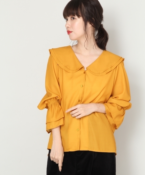 LOWRYS FARM（ローリーズファーム）の「ワイドカラーブラウス　804857（シャツ/ブラウス・レディース・オフホワイト/ブラック/イエロー・MEDIUM/LARGE）」の3枚目の写真