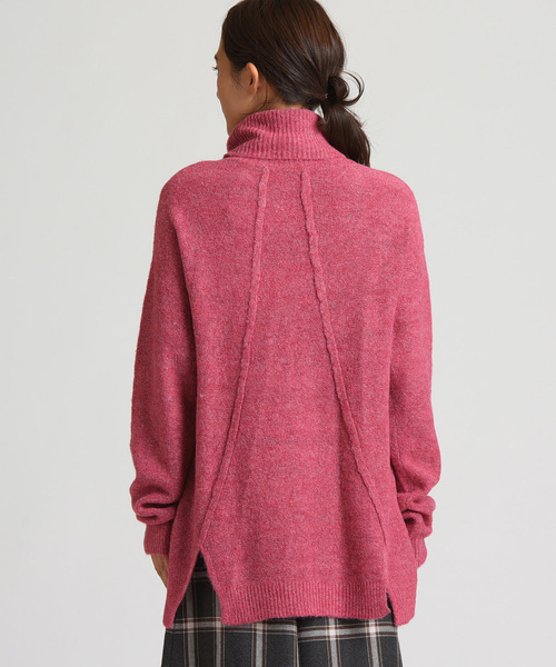 LIPSTAR（リップスター）の「カラートップブークレータートルニット（ニット/セーター・レディース・ネイビー/ピンク/イエロー/グレー・M）」の8枚目の写真