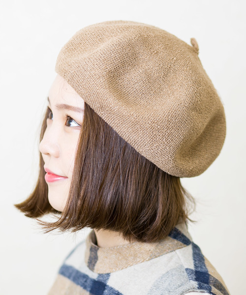 ベレー帽の素敵なかぶり方は 春の大人おしゃれなベレー帽コーデ50選