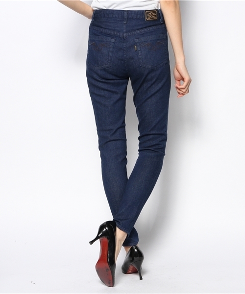 KariAng（カリアング）の「BLUストレートスリム（デニムパンツ・レディース・ブルー系・MEDIUM/X-SMALL/SMALL）」の9枚目の写真