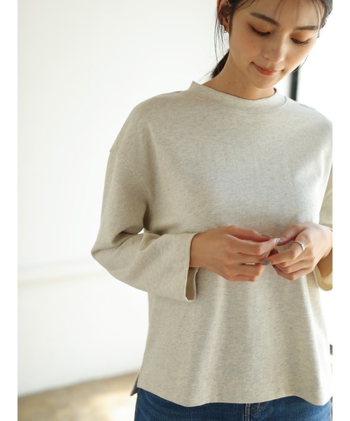 CRAFT STANDARD BOUTIQUE(クラフトスタンダードブティック)の「長袖前後差プルオーバー〇*(Tシャツ/カットソー・レディース・ダークグレー/ホワイト系その他/ブラック系その他4/グレー系その他4/キャメル/その他7・M/L)」の1枚目の写真