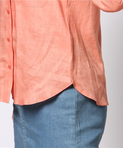 ELFORBR(エルフォーブル)の「リネンワッシャーちびシャツ(シャツ/ブラウス・レディース・ホワイト/サックスブルー/サーモンピンク・38)」の6枚目の写真