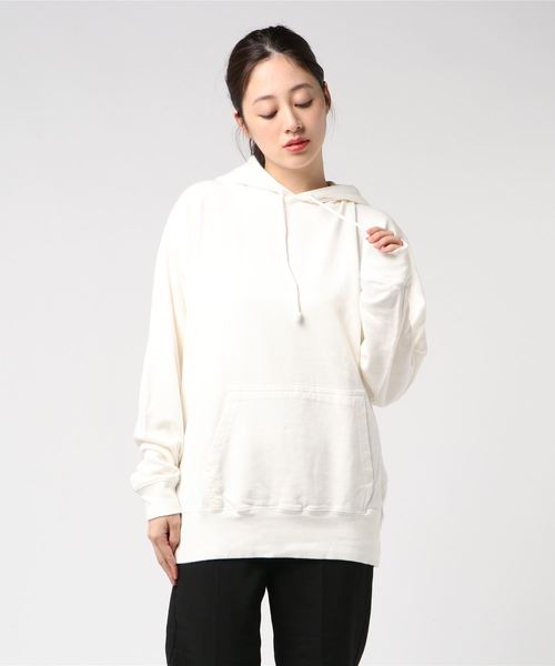 OLD BETTY'S（オールドベティーズ）の「Pigment Dye Sweat Parka(SURPASS～） /ヴィンテージ風 バック 刺繍 スウェット パーカー（パーカー・レディース・ブラック/ネイビー/オフホワイト・40/38）」の8枚目の写真