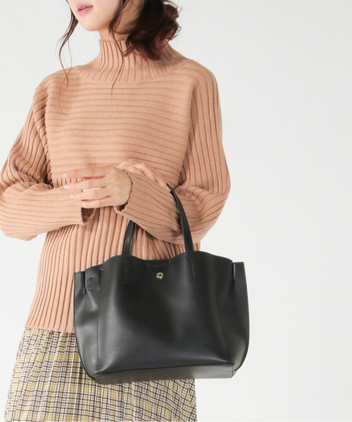 Legato Largo（レガートラルゴ）の「Legato Largo 軽量PU2WAYショルダーバッグ（ショルダーバッグ・レディース・ブラック/ターコイズブルー/キャメル/レンガ/ベージュ/ミント/グリーン/ブラウン/オフホワイト/ダークグレー・FREE）」の3枚目の写真