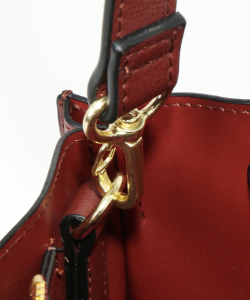 Legato Largo（レガートラルゴ）の「Legato Largo 軽量PU2WAYショルダーバッグ（ショルダーバッグ・レディース・ブラック/ターコイズブルー/キャメル/レンガ/ベージュ/ミント/グリーン/ブラウン/オフホワイト/ダークグレー・FREE）」の17枚目の写真