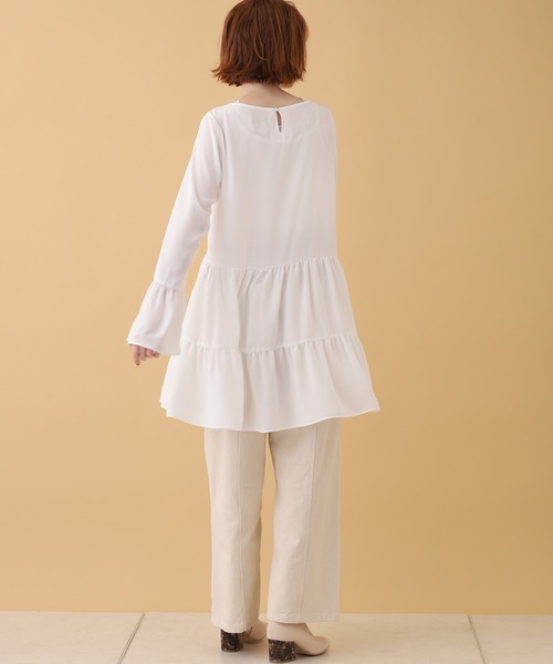 one after another NICE CLAUP（ワンアフターアナザーナイスクラップ）の「ティアードチュニック（チュニック・レディース・オフホワイト/ホワイト系その他・FREE）」の16枚目の写真