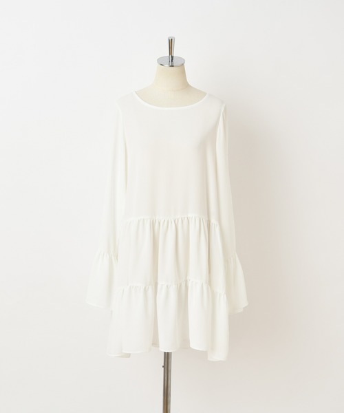 one after another NICE CLAUP（ワンアフターアナザーナイスクラップ）の「ティアードチュニック（チュニック・レディース・オフホワイト/ホワイト系その他・FREE）」の9枚目の写真