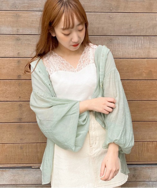 apres jour（アプレジュール）の「シアー袖ボリュームシャツ【ZOZOTOWN限定アイテム】（シャツ/ブラウス・レディース・ライトブルー/オフホワイト/ミント/ライトベージュ・フリー）」の3枚目の写真